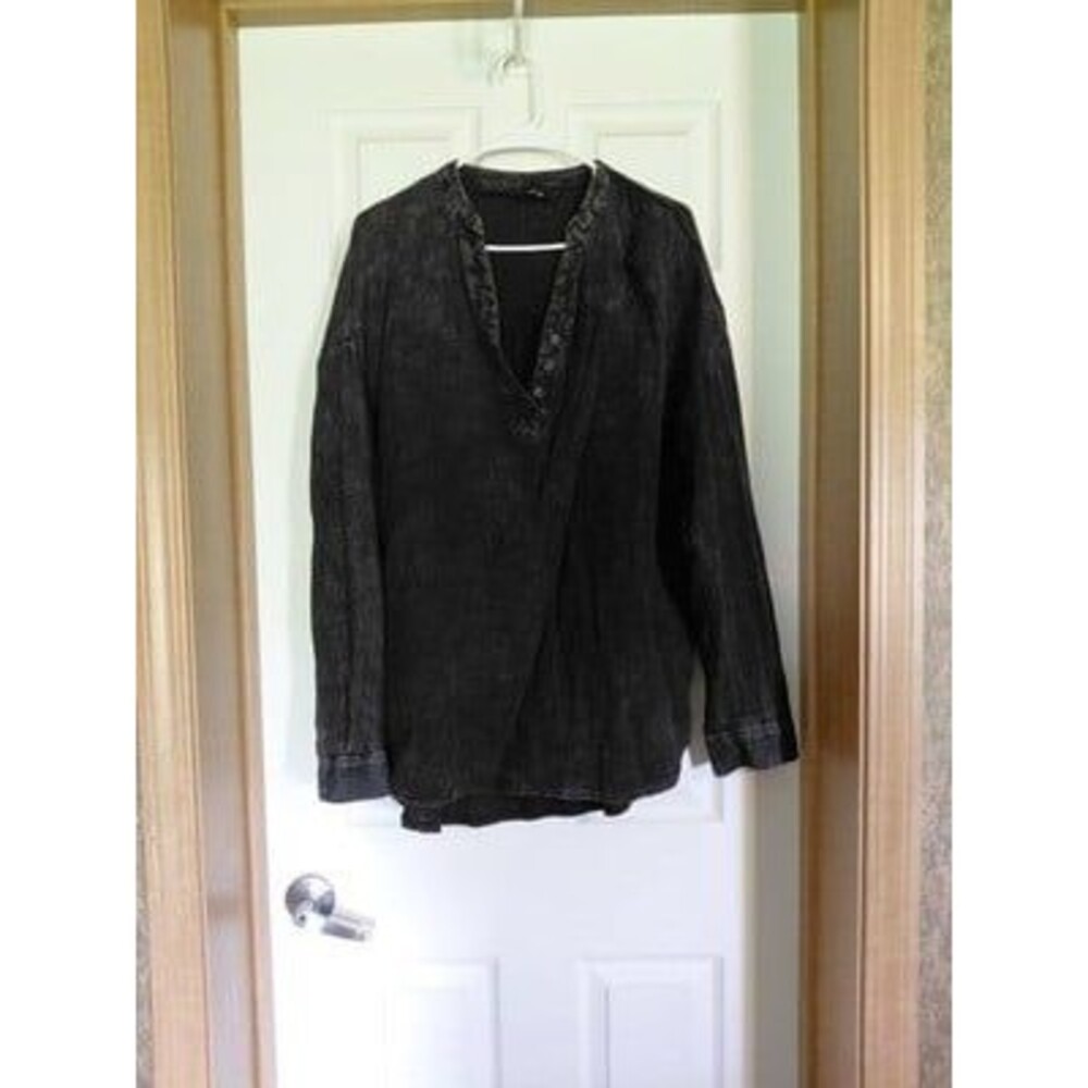 (2) Dokotoo Womens Casual Button V Neck Long Sleeve Shirts Oversized